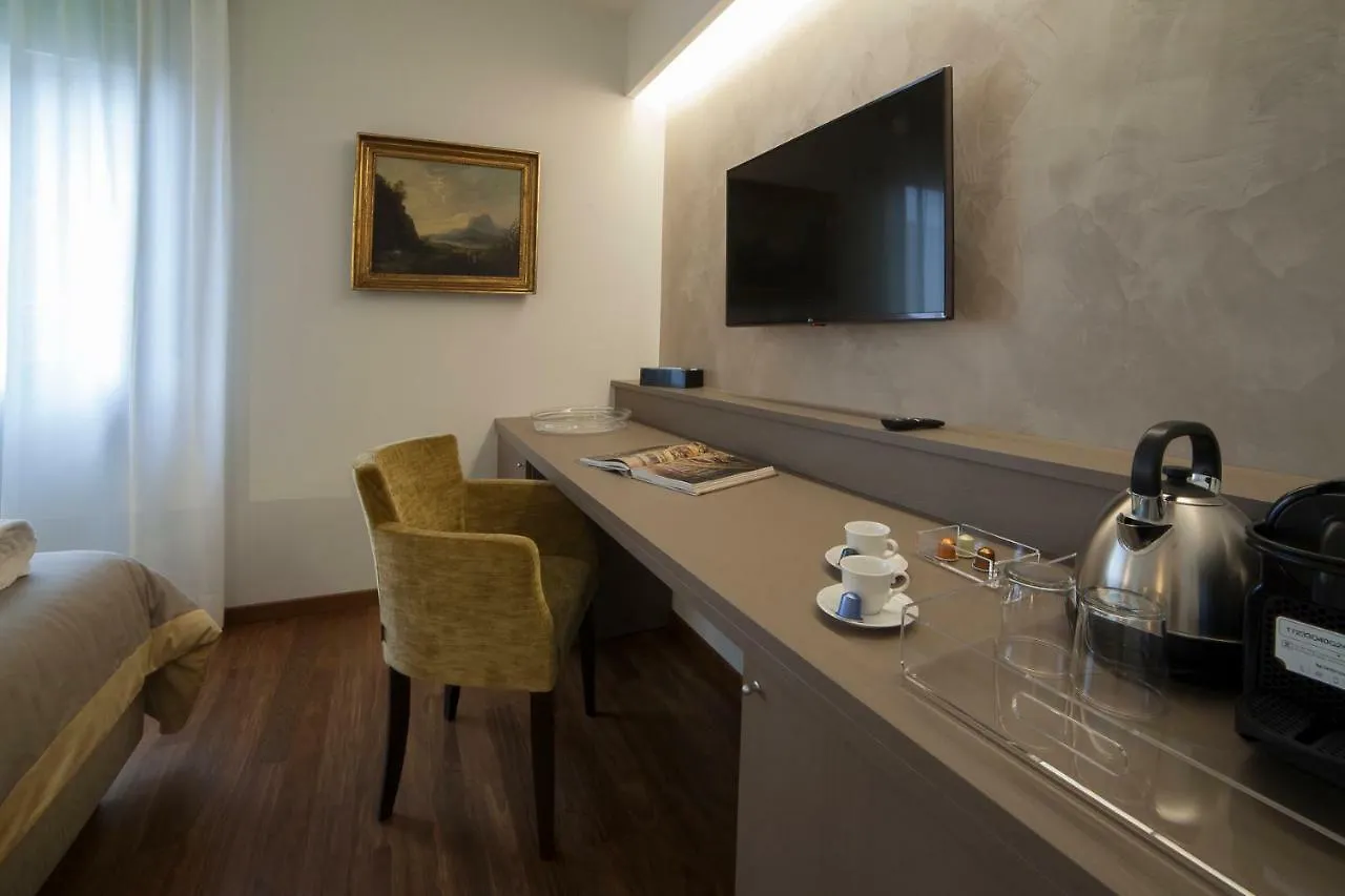 Parco Dell'Adige Rooms Verona Italy