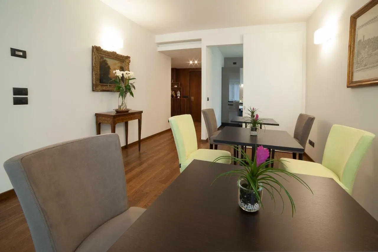 Parco Dell'Adige Rooms Verona Guest house